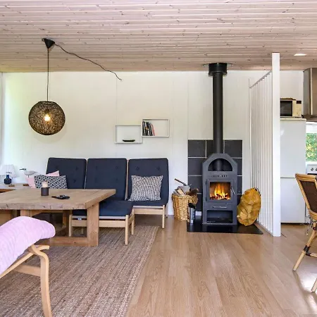 Holiday home 6 Person In Glesborg