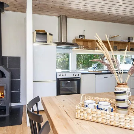6 Person In Holiday home Glesborg
