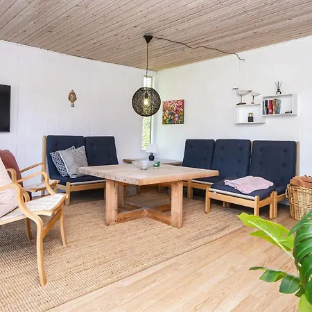Holiday home 6 Person In Glesborg