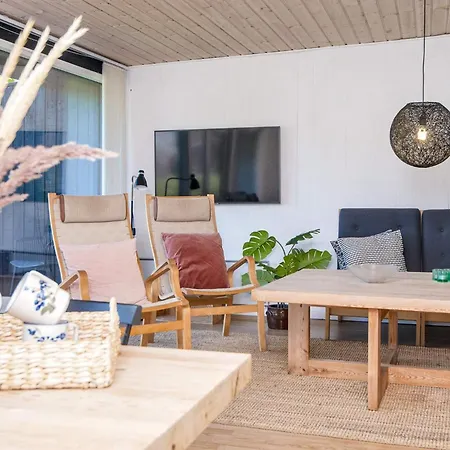 Holiday home 6 Person In *