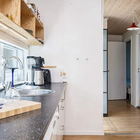 6 Person In Holiday home Glesborg